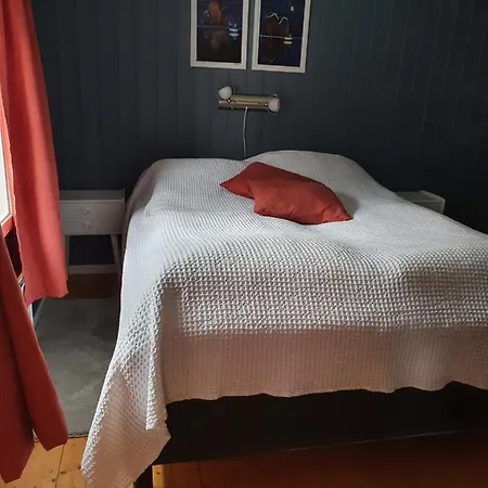 Sjohaug Rorbu * Moskenes