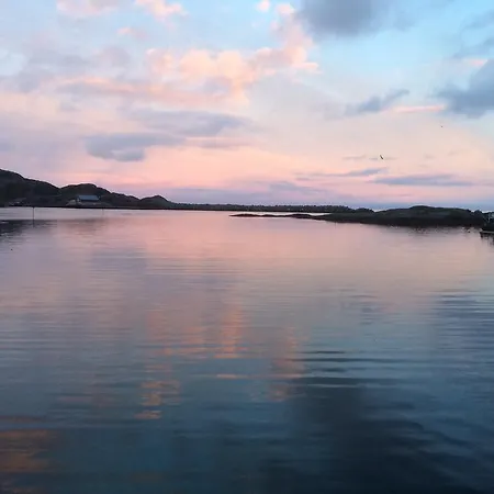 Lägenhet Sjohaug Rorbu *