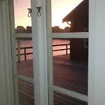 Sjohaug Rorbu * Москенес