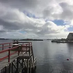 Апартаменты Sjohaug Rorbu Москенес